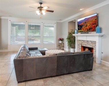 1650 Windmill Court - Photo Thumbnail 14