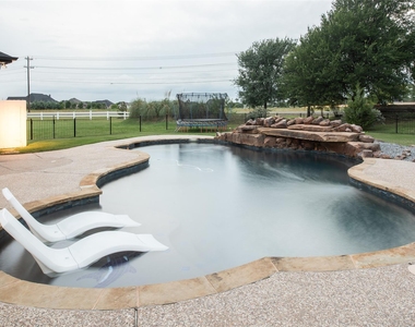 1650 Windmill Court - Photo Thumbnail 33
