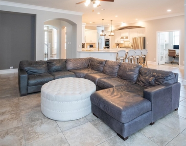 1650 Windmill Court - Photo Thumbnail 17