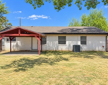 133 Baron Place - Photo Thumbnail 15