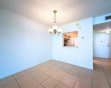 4025 N Federal Highway - Photo Thumbnail 9