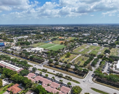2590 Coral Springs Drive - Photo Thumbnail 34
