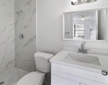 2590 Coral Springs Drive - Photo Thumbnail 17