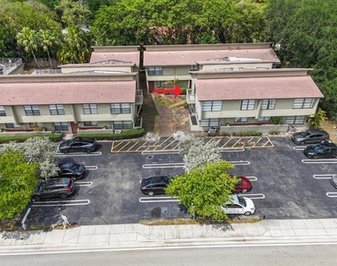 2590 Coral Springs Drive - Photo Thumbnail 27