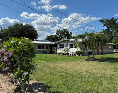 704 S Main Avenue - Photo Thumbnail 11