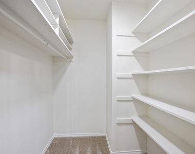 10922 Ferndale Road - Photo Thumbnail 13
