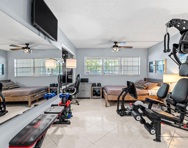 3151 S Palm Aire Drive - Photo Thumbnail 26