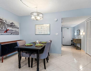 3151 S Palm Aire Drive - Photo Thumbnail 7