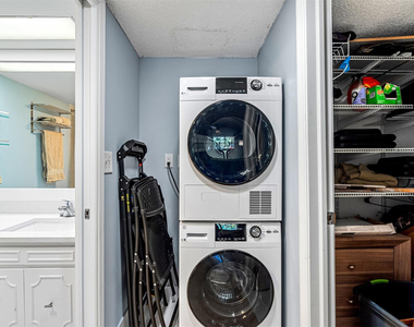 3151 S Palm Aire Drive - Photo Thumbnail 33