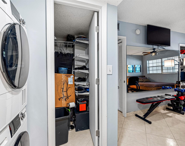 3151 S Palm Aire Drive - Photo Thumbnail 34