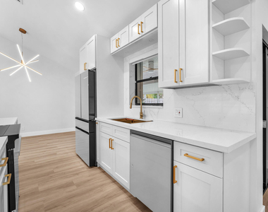 8411 Sw 57th Street - Photo Thumbnail 8