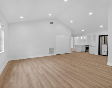 8411 Sw 57th Street - Photo Thumbnail 13