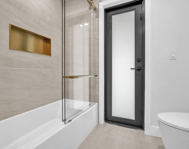 8411 Sw 57th Street - Photo Thumbnail 22
