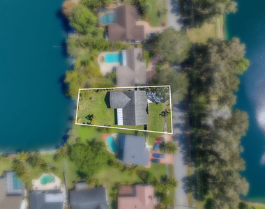 8411 Sw 57th Street - Photo Thumbnail 42