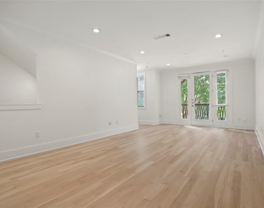 6346 Oriole Drive - Photo Thumbnail 18