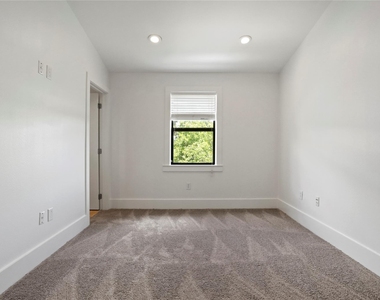 6346 Oriole Drive - Photo Thumbnail 27