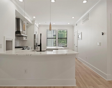 6346 Oriole Drive - Photo Thumbnail 8