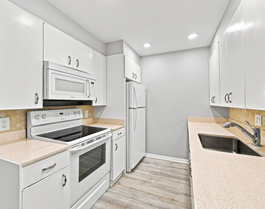 2404 Antigua Circle - Photo Thumbnail 1