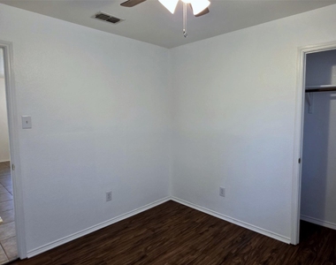 5108 Waterford Drive - Photo Thumbnail 23