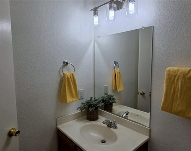 5108 Waterford Drive - Photo Thumbnail 21
