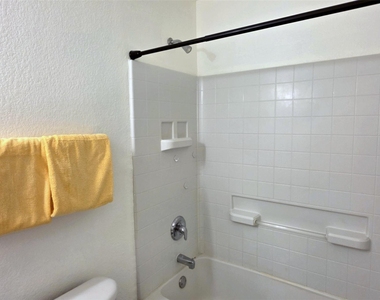 5108 Waterford Drive - Photo Thumbnail 22