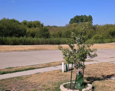5108 Waterford Drive - Photo Thumbnail 30