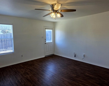 5108 Waterford Drive - Photo Thumbnail 5
