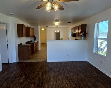 5108 Waterford Drive - Photo Thumbnail 3