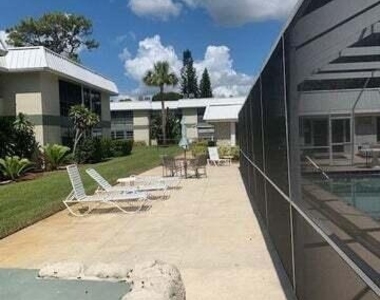 2302 Sunrise Boulevard - Photo Thumbnail 12