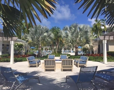 312 Bay Colony Drive N - Photo Thumbnail 19