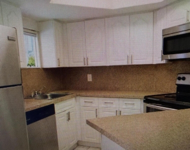 8343 Lake Drive - Photo Thumbnail 17
