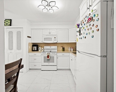 4550 Nw 18th Avenue - Photo Thumbnail 4