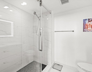 4550 Nw 18th Avenue - Photo Thumbnail 18