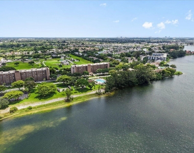 4550 Nw 18th Avenue - Photo Thumbnail 29