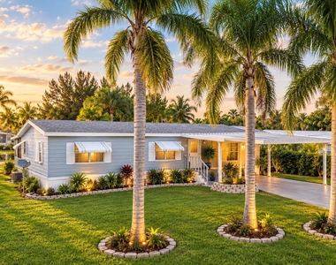 231 Se Paradise Place - Photo Thumbnail 3