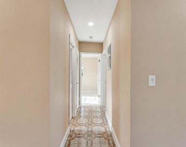1100 Sw 12th Avenue - Photo Thumbnail 24