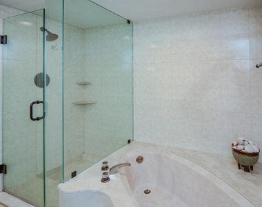 4200 N Ocean Drive - Photo Thumbnail 19