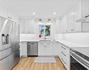 1114 Se 14th Avenue - Photo Thumbnail 14