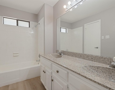 1003 Stewart Avenue - Photo Thumbnail 9