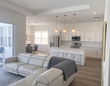 9066 Se Mars Street - Photo Thumbnail 6