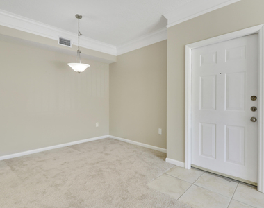 9211 Myrtlewood Circle W - Photo Thumbnail 20