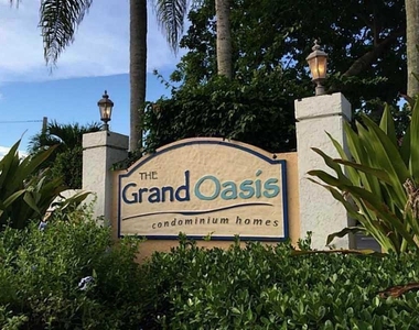 5741 Riverside Drive - Photo Thumbnail 24