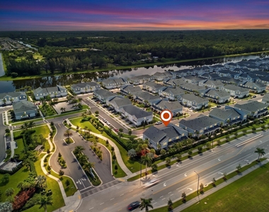 4178 S Longwood Lake Square - Photo Thumbnail 1