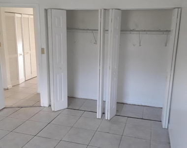 7650 Kimberly Boulevard - Photo Thumbnail 2