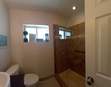 1321 Madison Street - Photo Thumbnail 28
