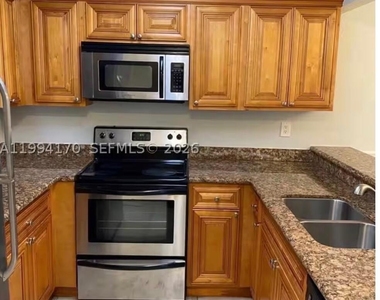 1620 Balfour Point Drive - Photo Thumbnail 5