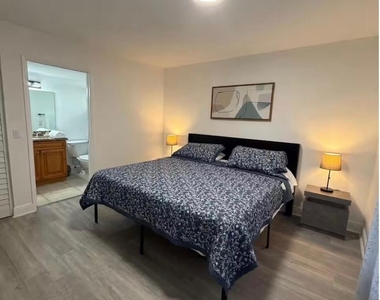 1620 Balfour Point Drive - Photo Thumbnail 7