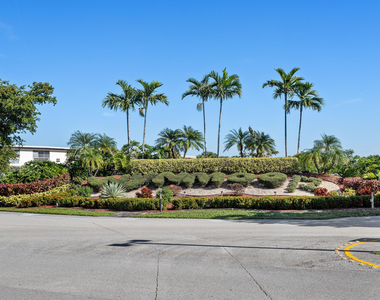 1903 Bermuda Circle - Photo Thumbnail 21