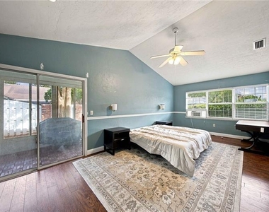 3438 Nw 104th Way - Photo Thumbnail 12