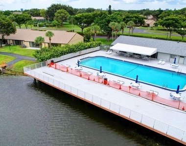 1002 Green Pine Boulevard - Photo Thumbnail 30